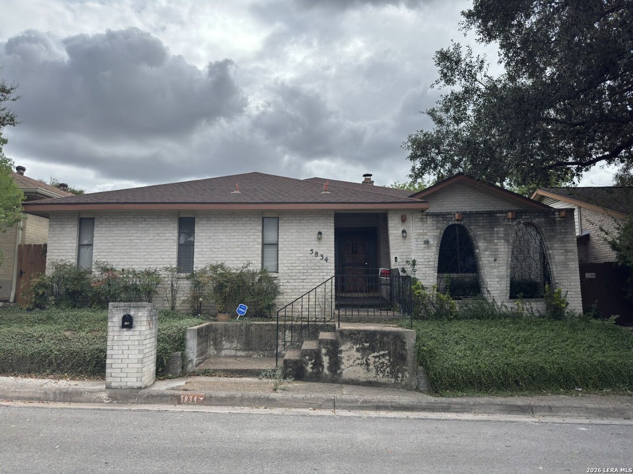 5834 Winterhaven Dr, Windcrest, TX 78239 Main Photo