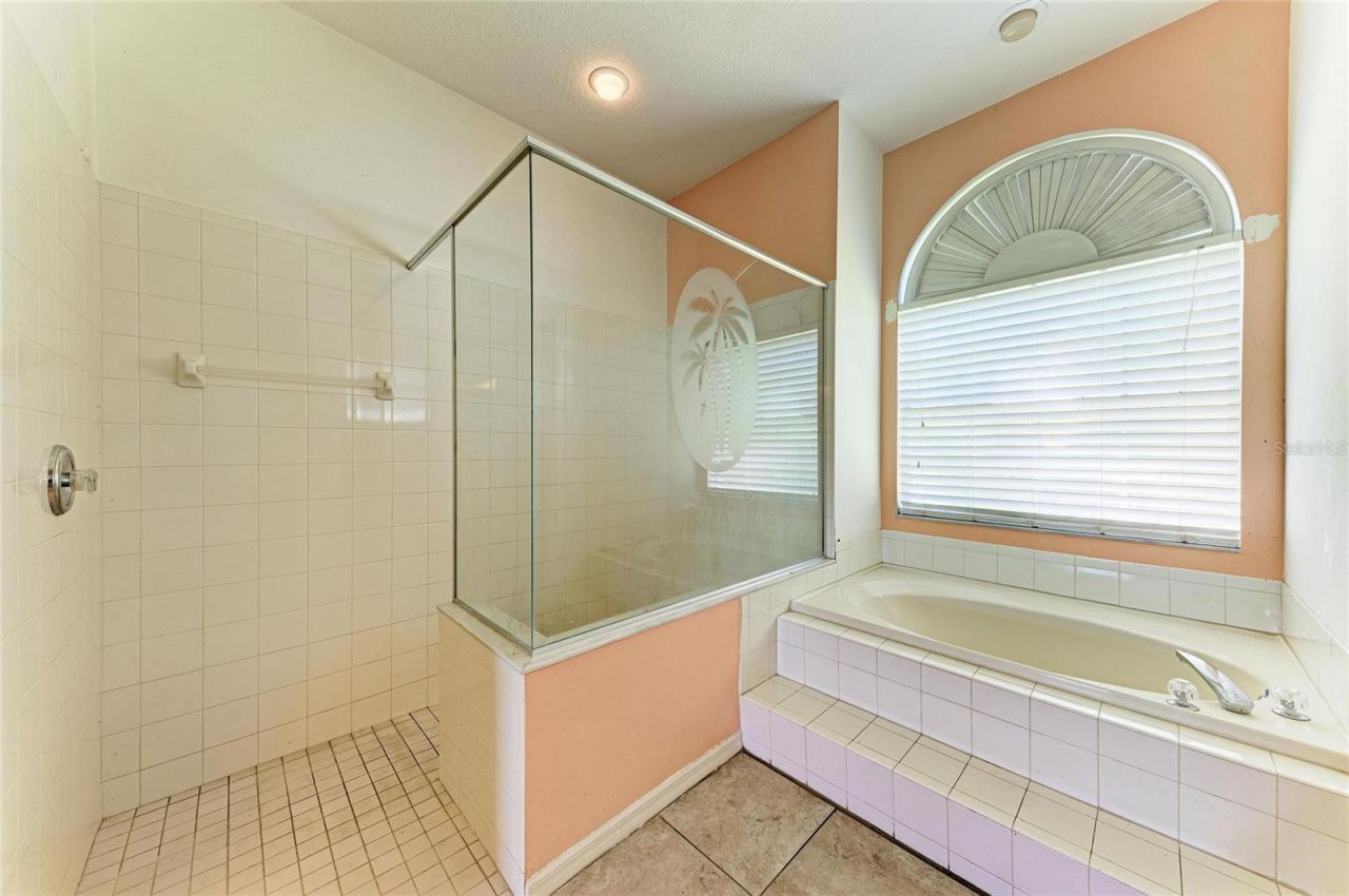 4510 Brazilnut Avenue , Sarasota, FL 34234 Photo
