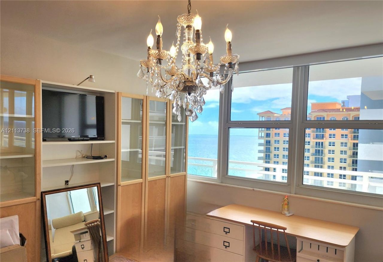 2030 S Ocean Dr, Unit 1719, Hallandale Beach, FL 33009 Photo