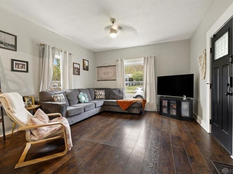 481 E 2nd Street, Xenia, OH 45385 Photo 6