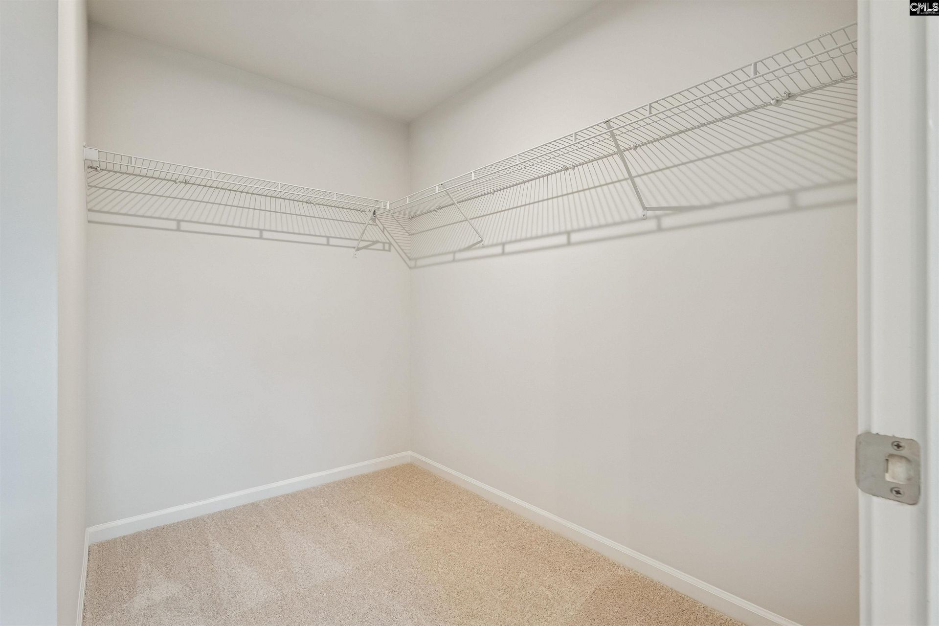 169 Kingfield Drive  Photo 40