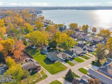 138 Welfare Boulevard , Walled Lake, Mi 48390