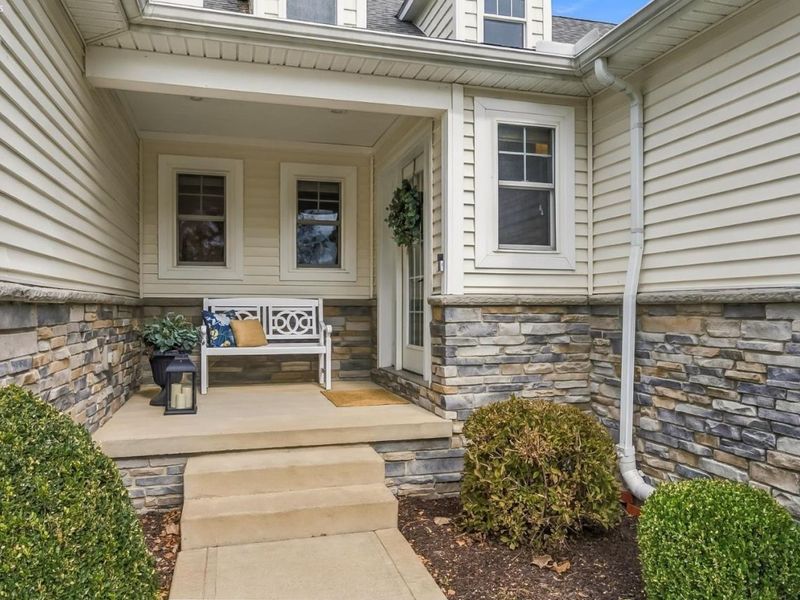 5333 Swan Drive, Unit J2, Port Clinton, OH 43452 Photo 3