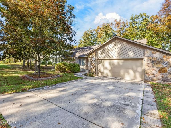 116 Rolling Green Drive, Fairfield Glade, TN 38558