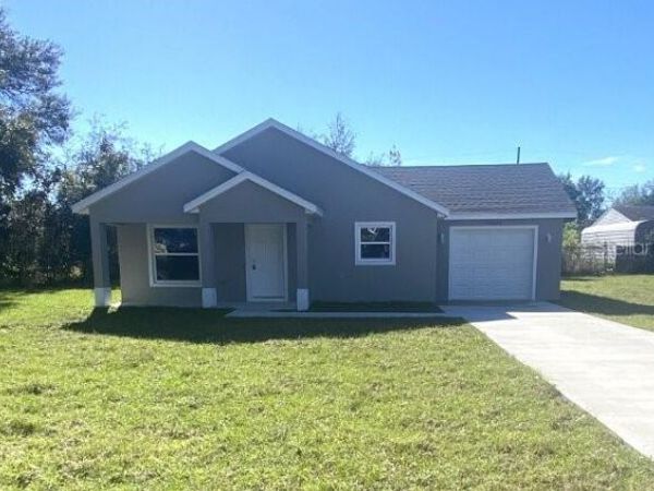 15632 TANGERINE AVENUE , TAVARES, FL 32778