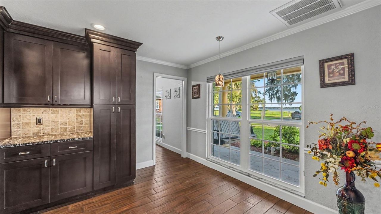 2050 Lake Ariana Boulevard , Auburndale, FL 33823 Photo
