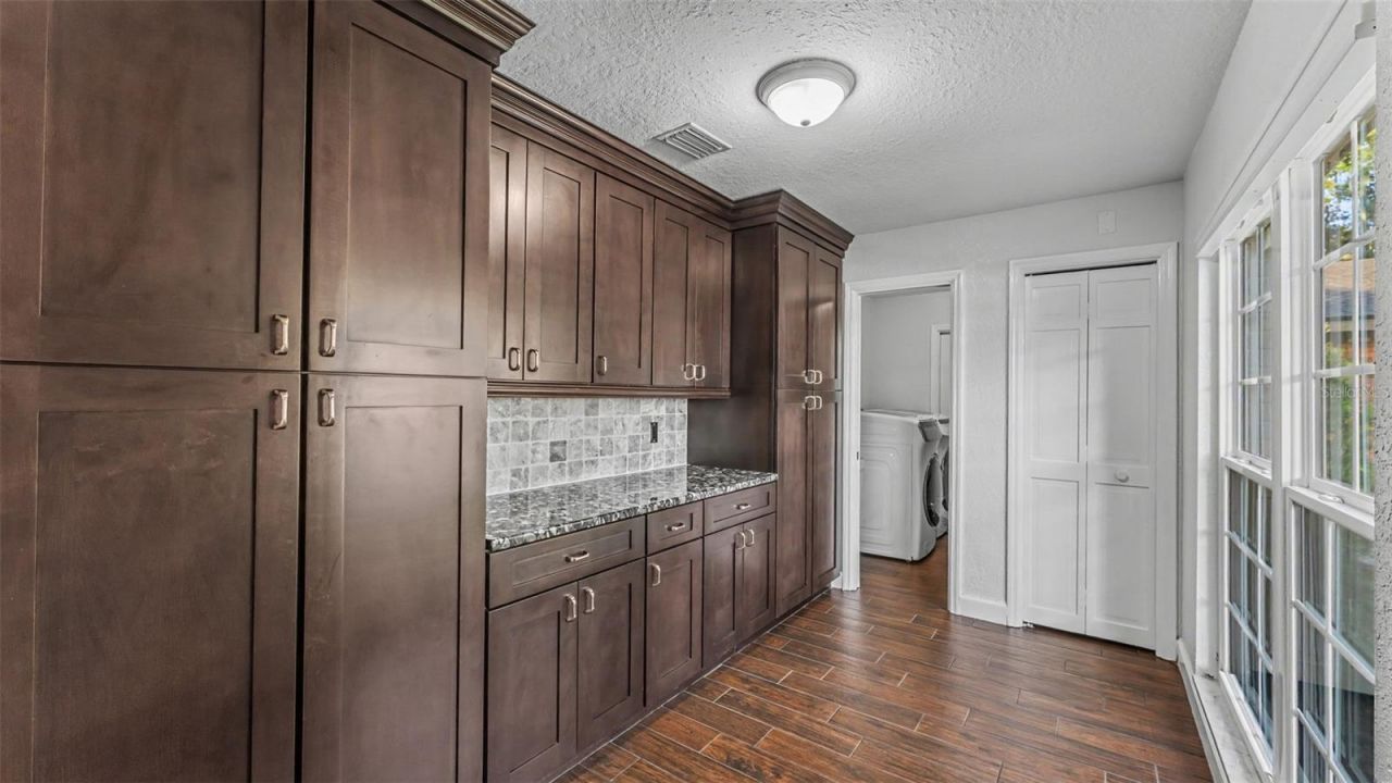 2050 Lake Ariana Boulevard , Auburndale, FL 33823 Photo