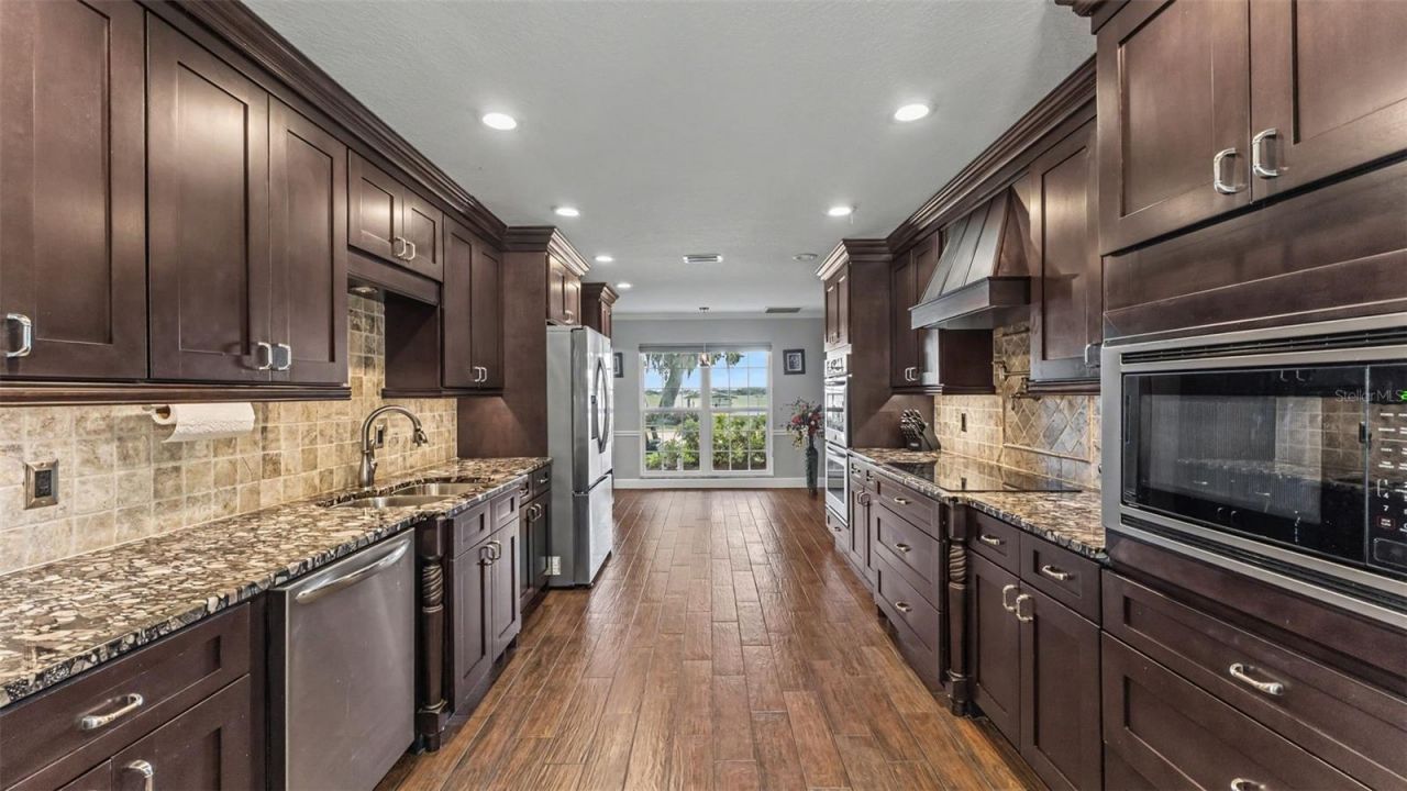 2050 Lake Ariana Boulevard , Auburndale, FL 33823 Photo