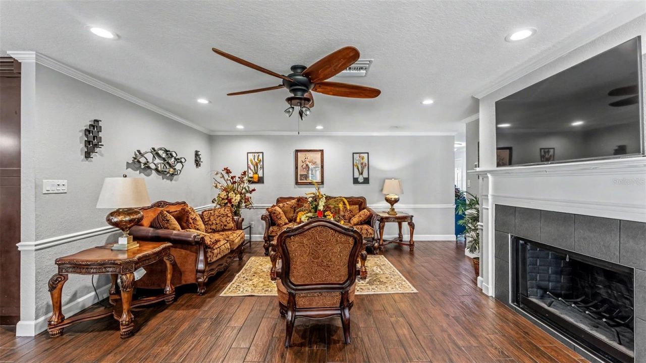 2050 Lake Ariana Boulevard , Auburndale, FL 33823 Photo