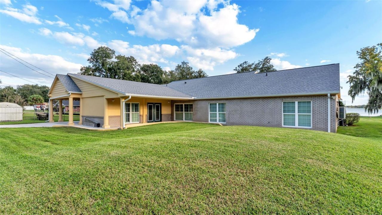 2050 Lake Ariana Boulevard , Auburndale, FL 33823 Photo