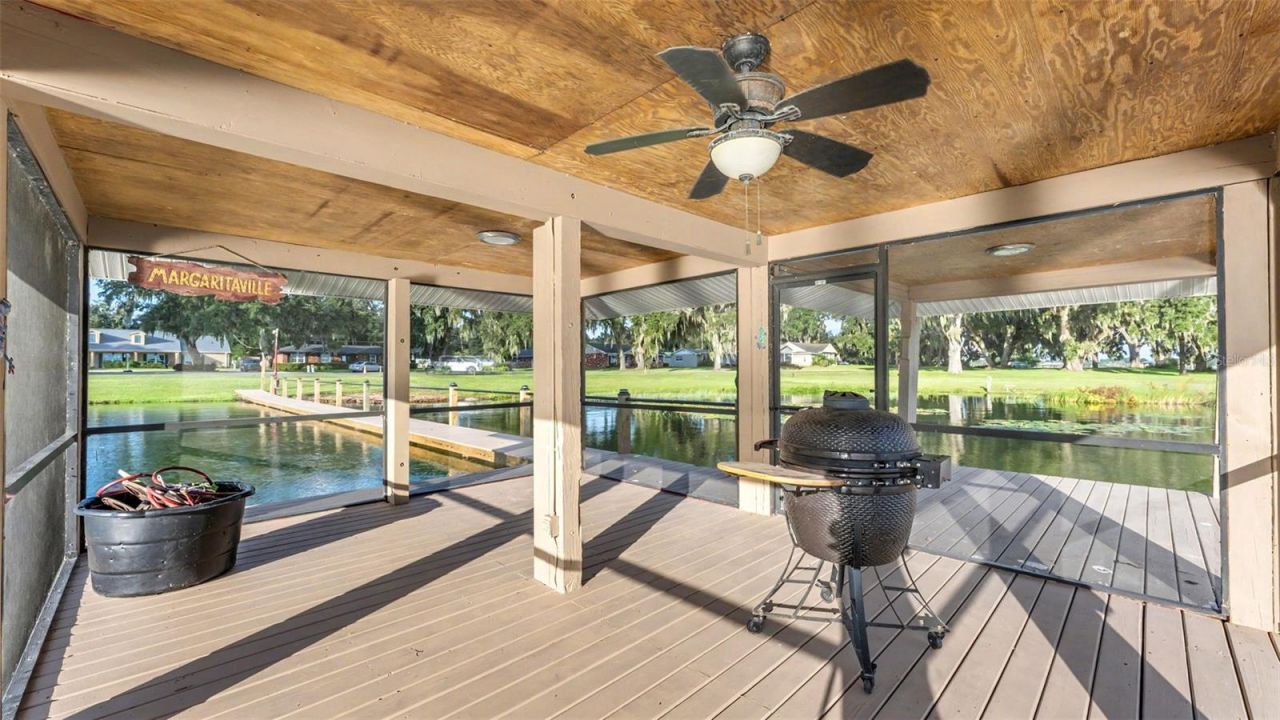 2050 Lake Ariana Boulevard , Auburndale, FL 33823 Photo