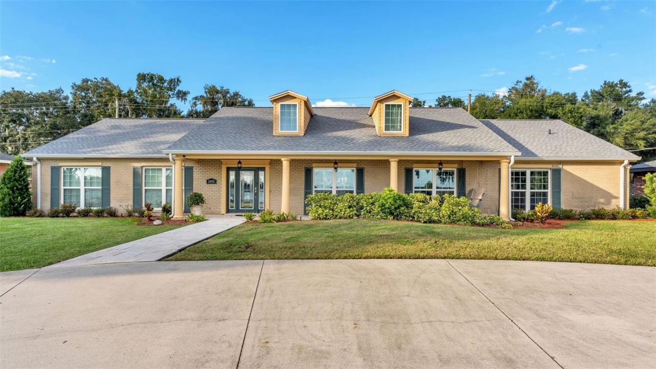 2050 Lake Ariana Boulevard , Auburndale, FL 33823 Photo