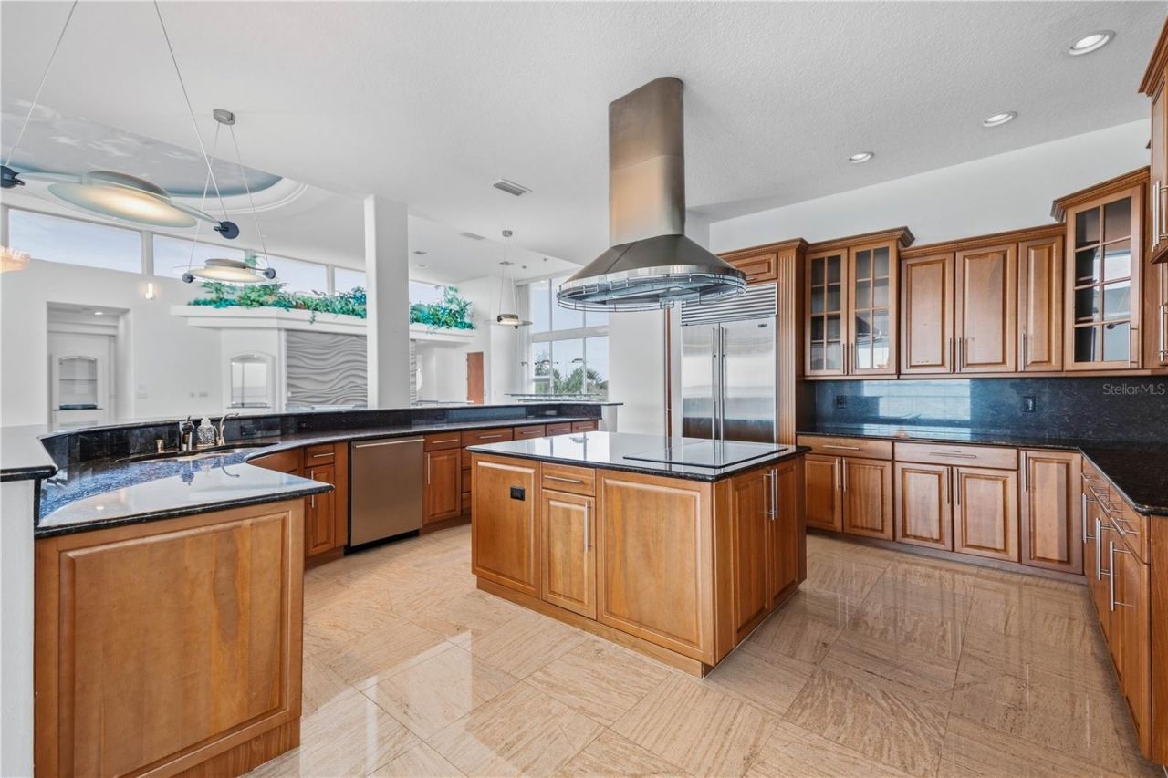 4908 64th Drive W, Bradenton, FL 34210 Photo