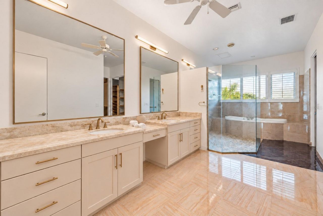 4908 64th Drive W, Bradenton, FL 34210 Photo