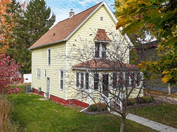 309 Andre Avenue E, Mt Pleasant, MI 48858
