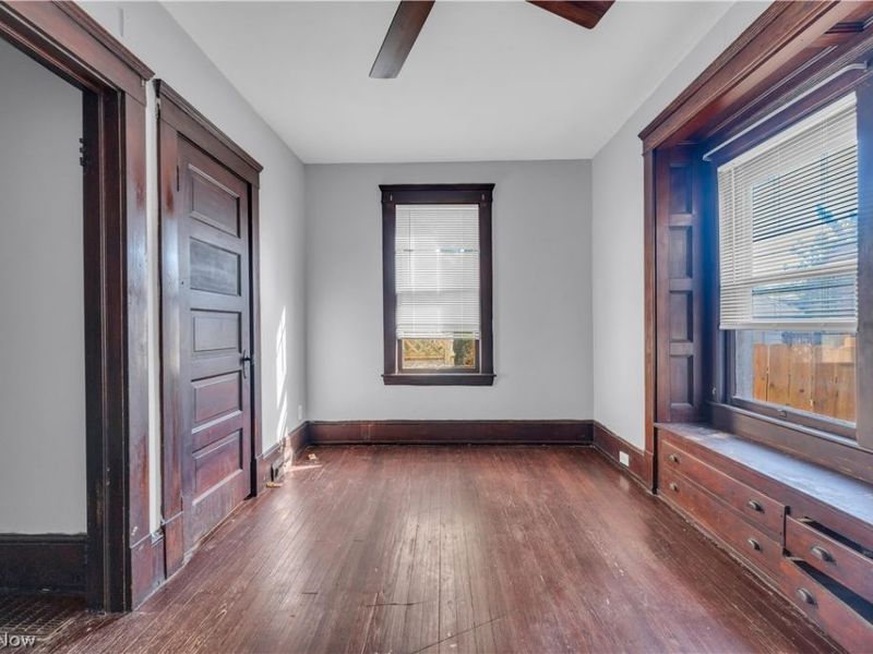 4285 W 30th Street, Cleveland, OH 44109 Photo 7