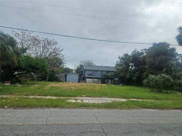 225 CONGRESS AVENUE , DAYTONA BEACH, FL 32114