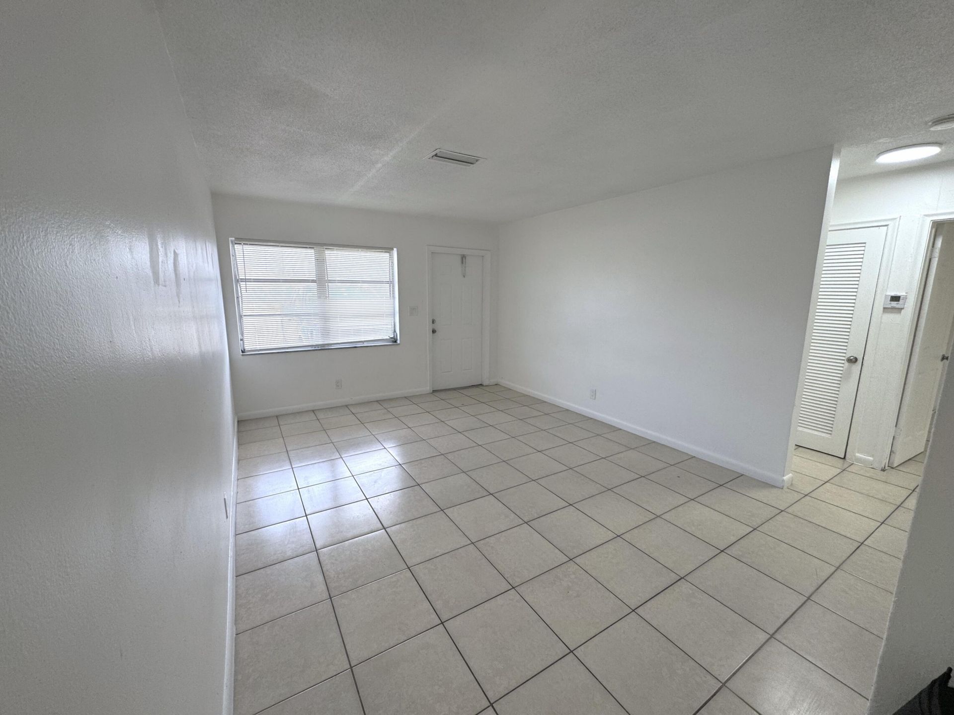 4001 NW 31st Avenue, Unit 1, Lauderdale Lakes, FL 33309 Photo