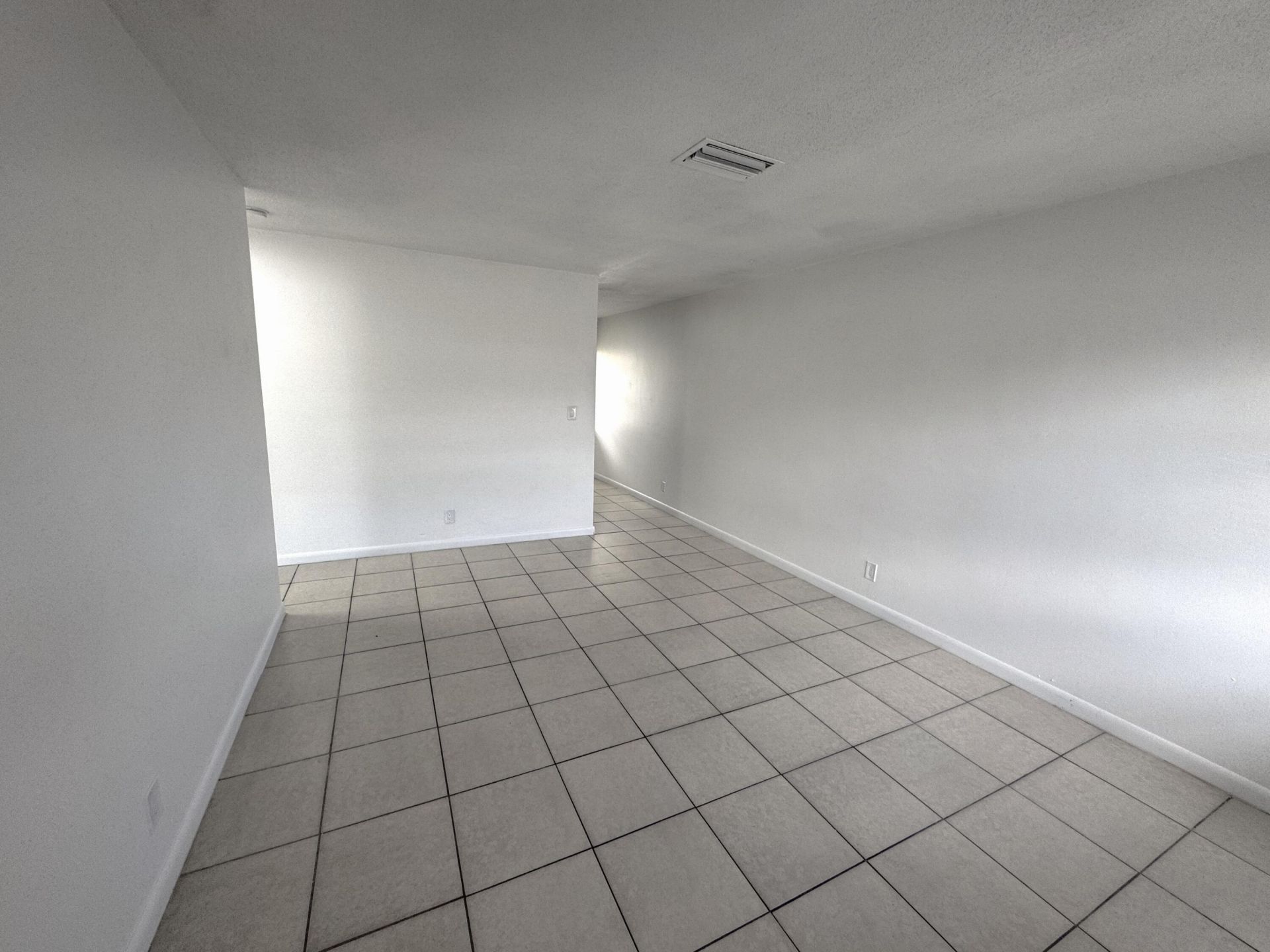 4001 NW 31st Avenue, Unit 1, Lauderdale Lakes, FL 33309 Photo