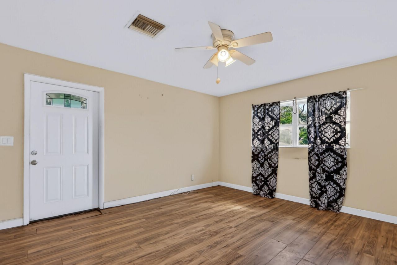 147 Foresteria Drive, Lake Park, FL 33403 Photo
