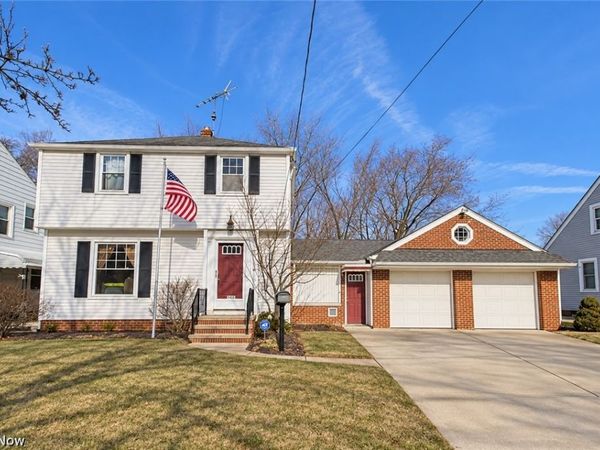 5940 Traymore Avenue , Brooklyn, OH 44144