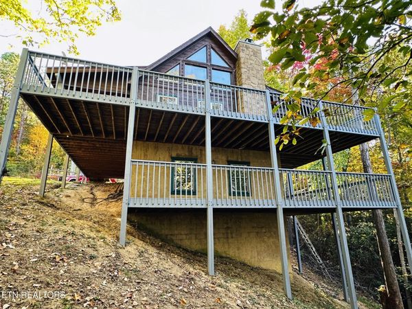 4360 Carolina Cove Way, Pigeon Forge, TN 37863