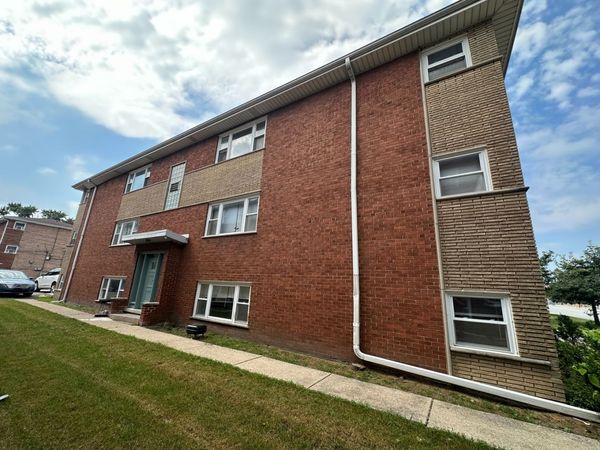 3631 147th Street , Midlothian, IL 60445