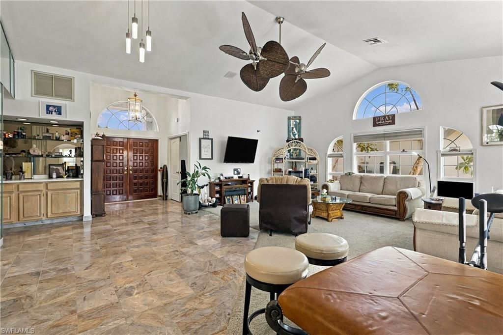 6550 Willow Lake Cir , Fort Myers, FL 33966 Photo