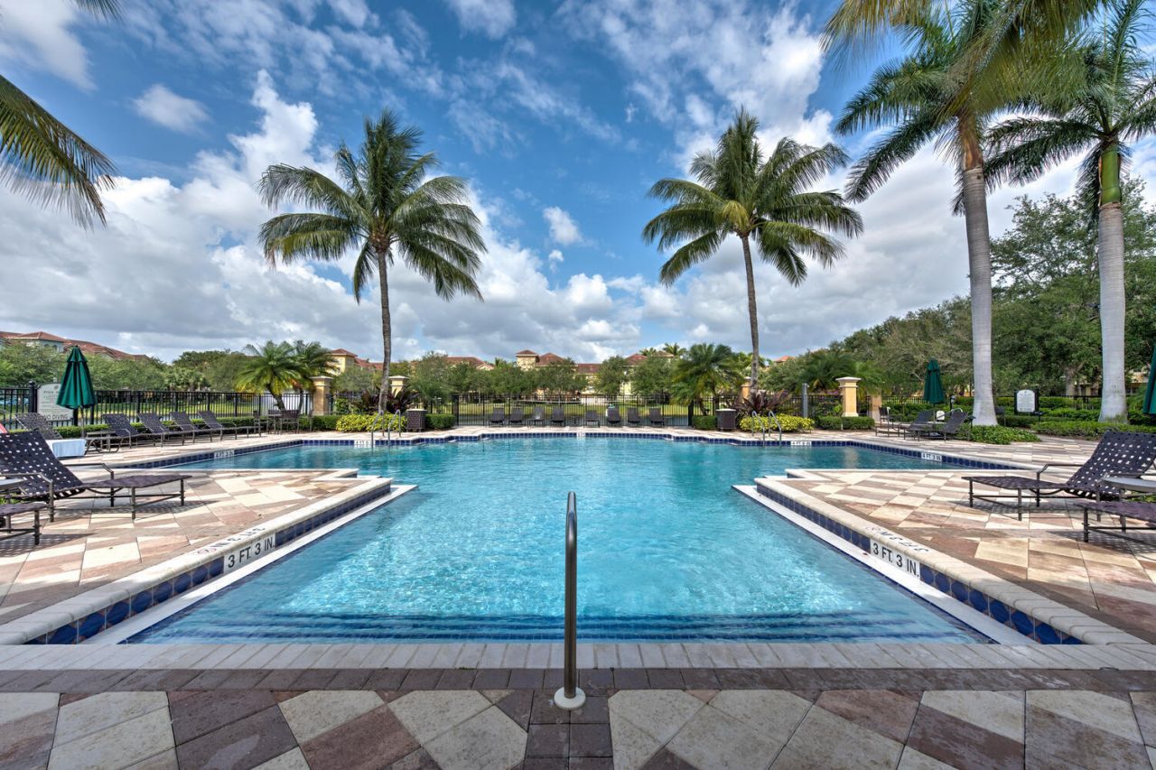 2491 San Pietro Circle, Palm Beach Gardens, FL 33410 Photo