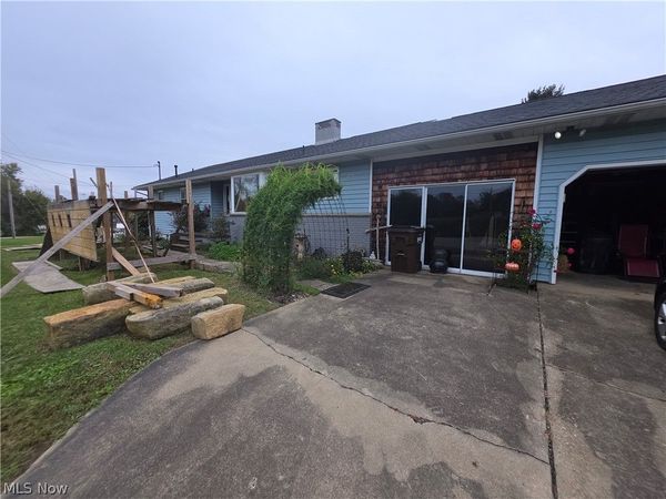 3792 Newbury, Little Hocking, OH 45742