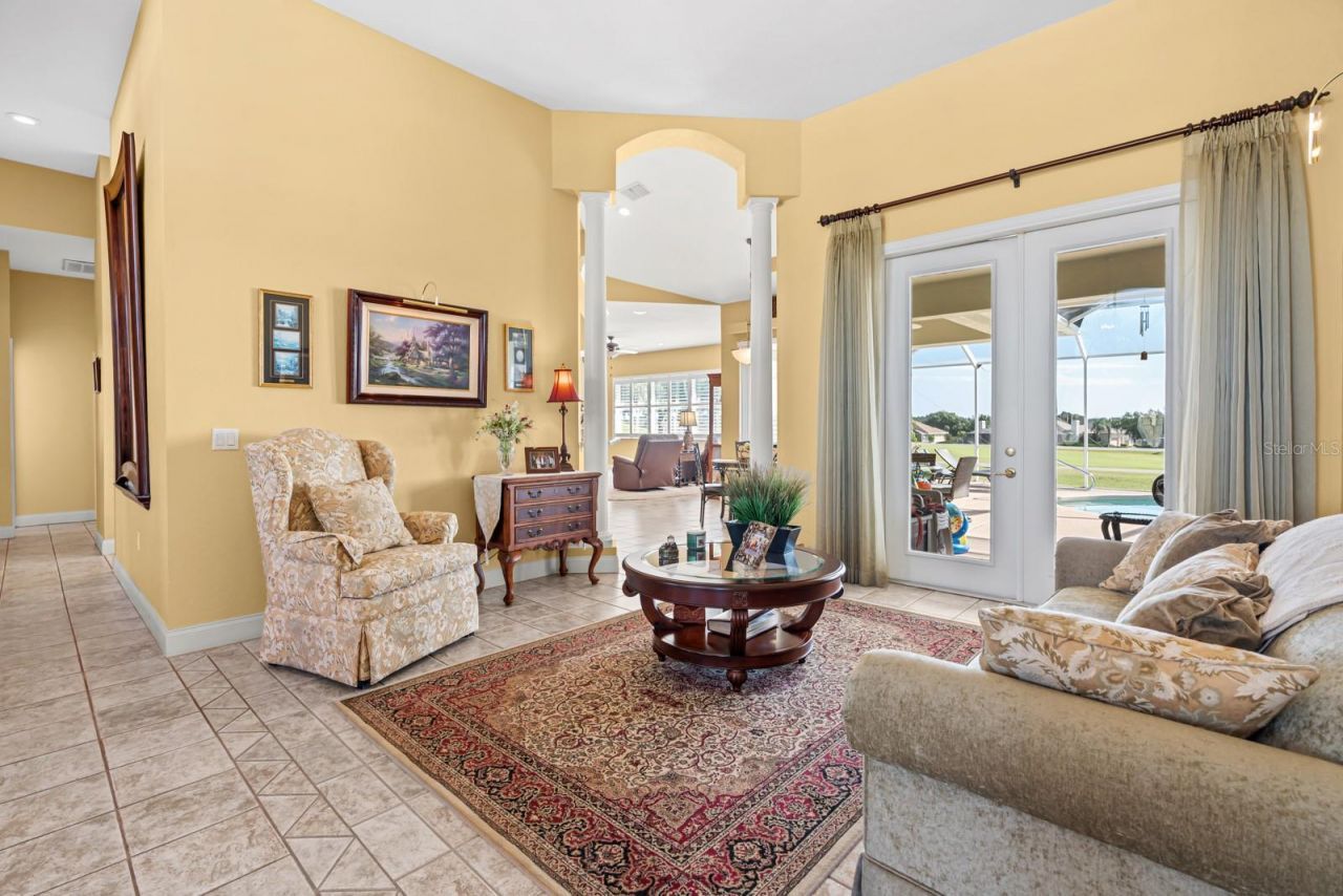 2751 Huntington Hills Drive , Lakeland, FL 33810 Photo