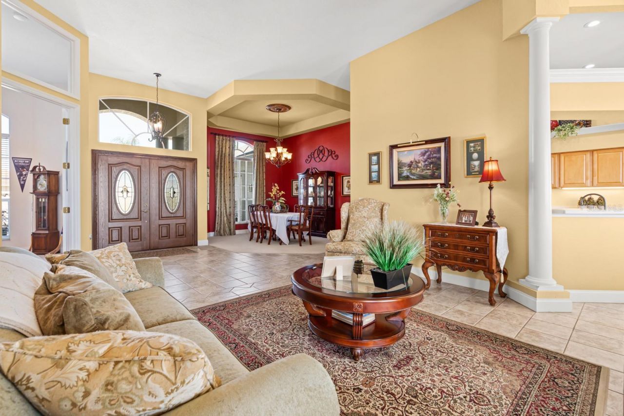 2751 Huntington Hills Drive , Lakeland, FL 33810 Photo