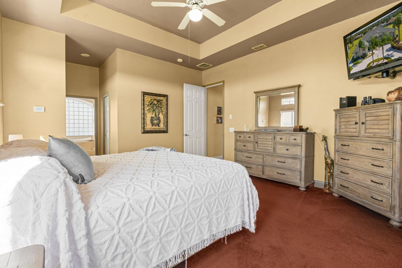2751 Huntington Hills Drive , Lakeland, FL 33810 Photo