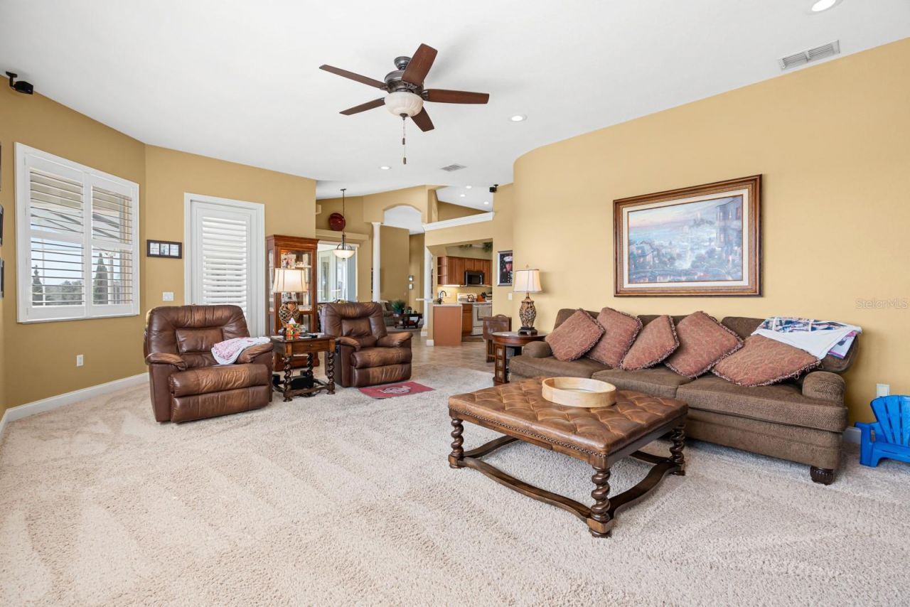 2751 Huntington Hills Drive , Lakeland, FL 33810 Photo