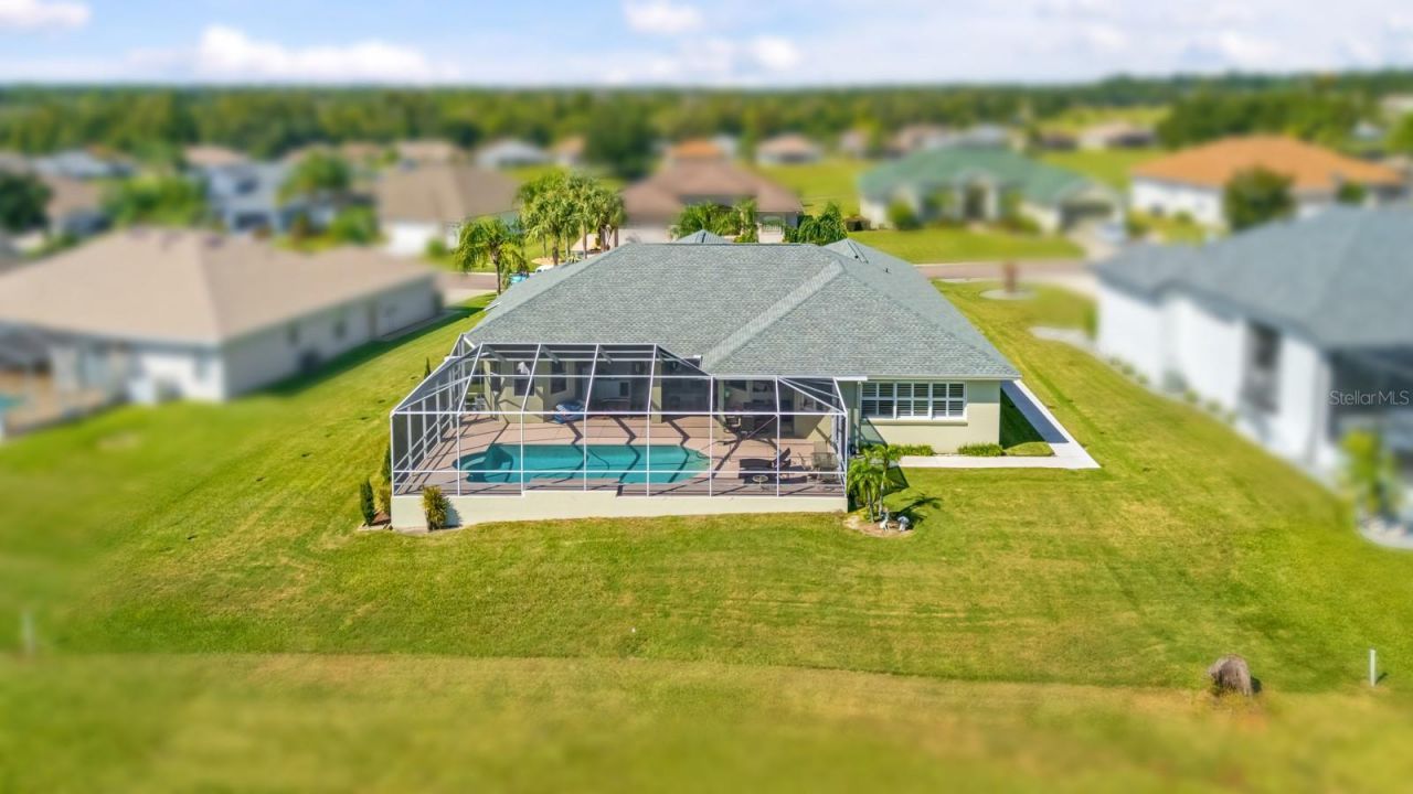 2751 Huntington Hills Drive , Lakeland, FL 33810 Photo