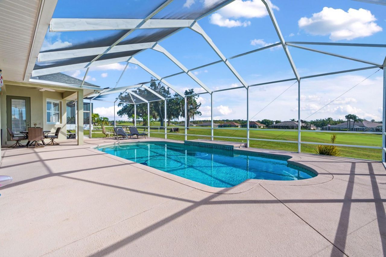 2751 Huntington Hills Drive , Lakeland, FL 33810 Photo