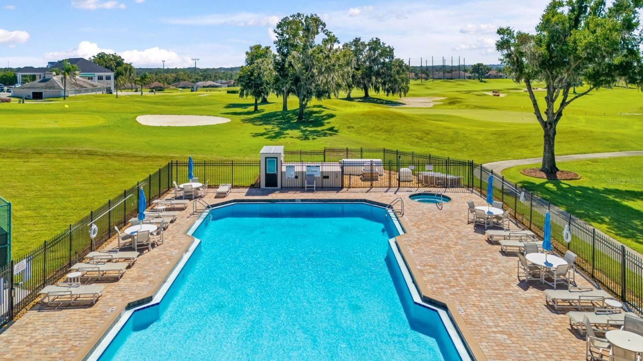2751 Huntington Hills Drive , Lakeland, FL 33810 Photo