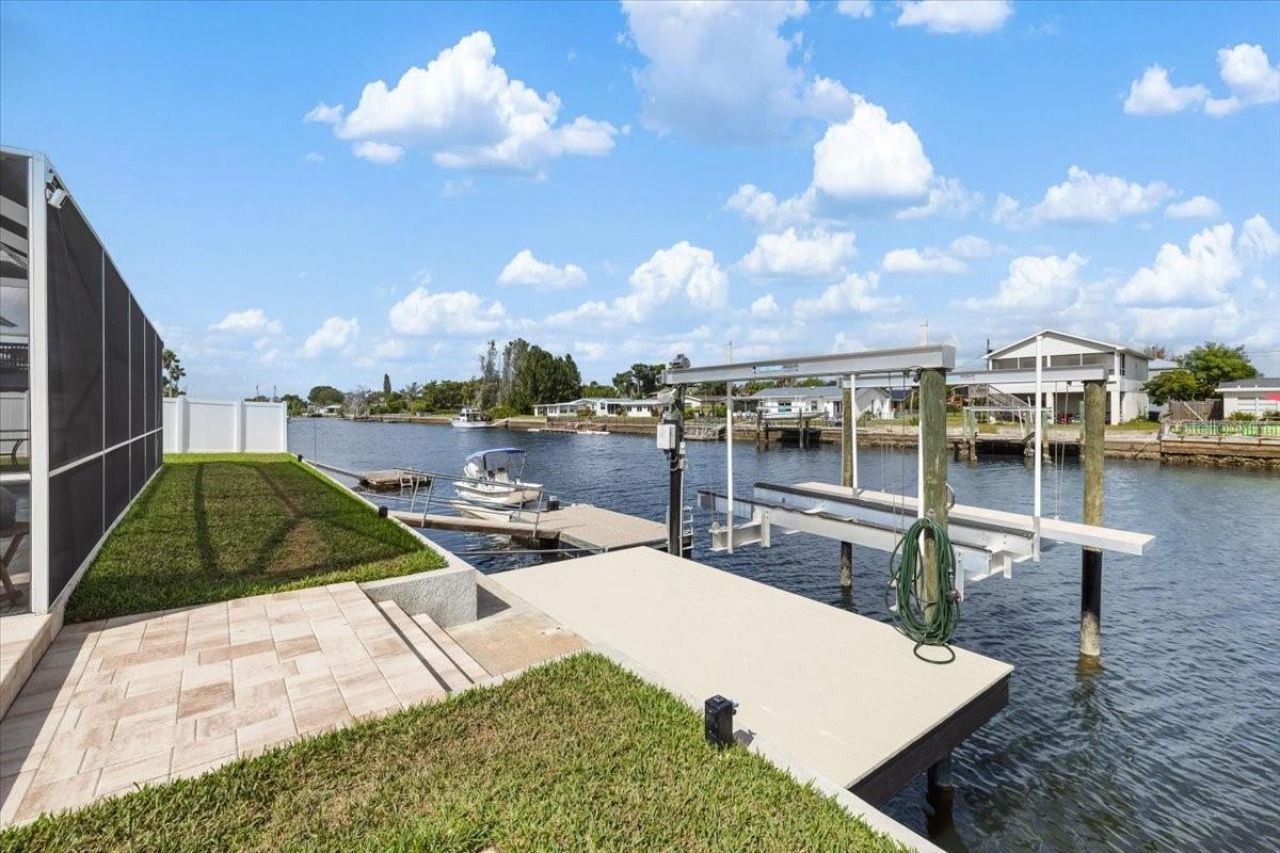 4530 Kingston Drive, Hernando Beach, FL 34607 Photo