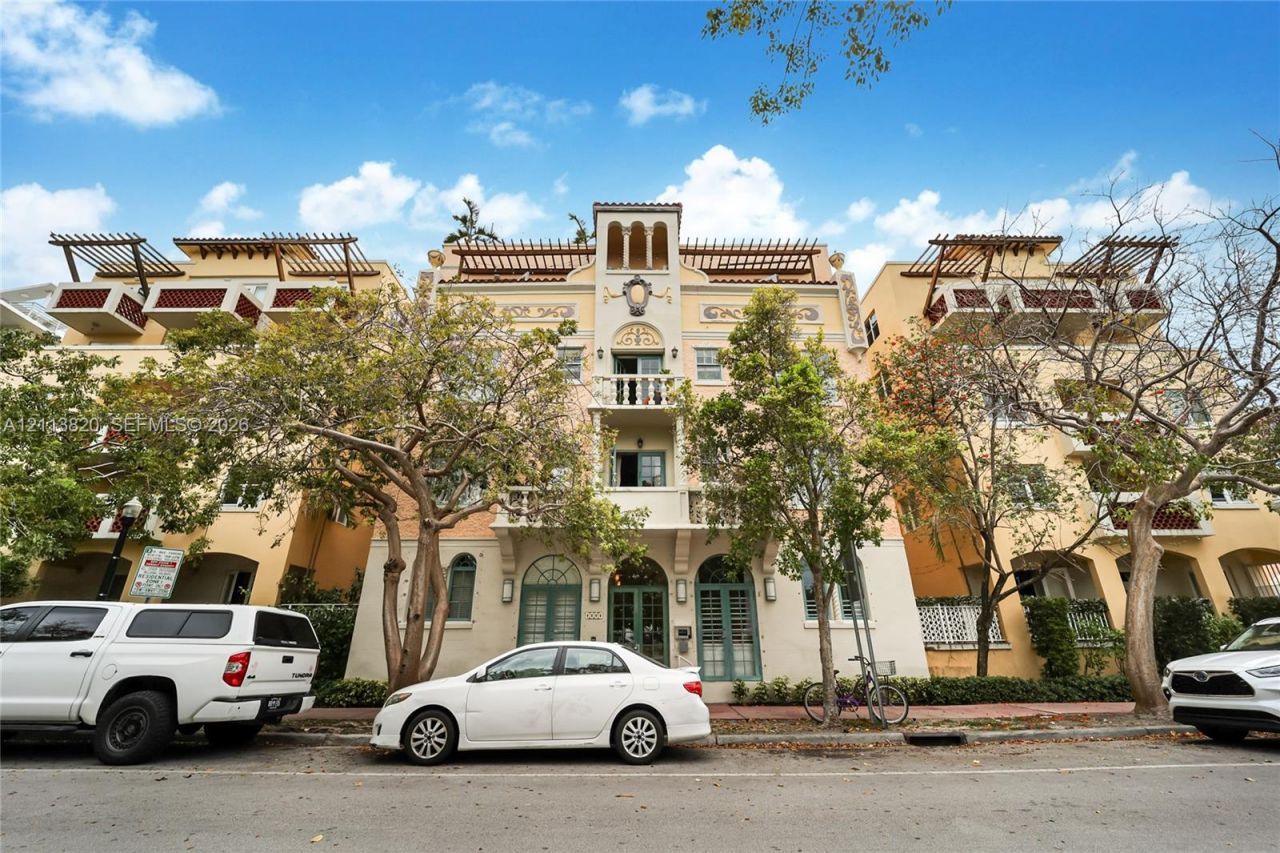 227 Michigan Ave , Unit 406, Miami Beach, FL 33139 Photo
