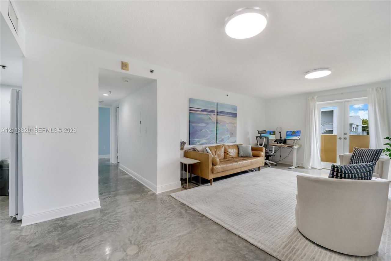 227 Michigan Ave , Unit 406, Miami Beach, FL 33139 Photo