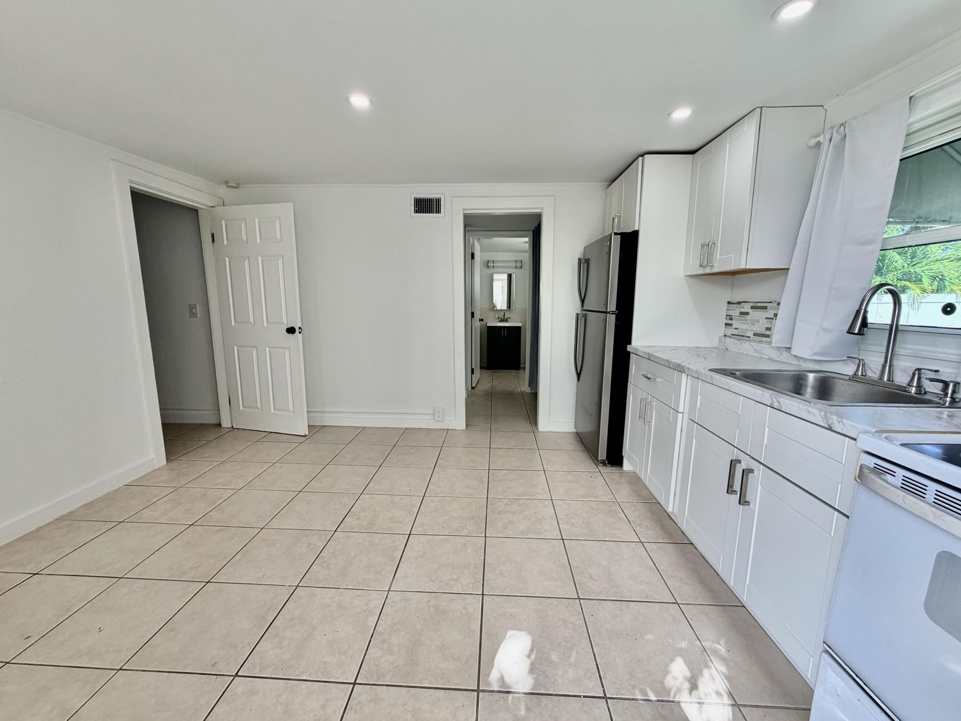 629 SE 4th Avenue, Unit Back, Delray Beach, FL 33483 Photo