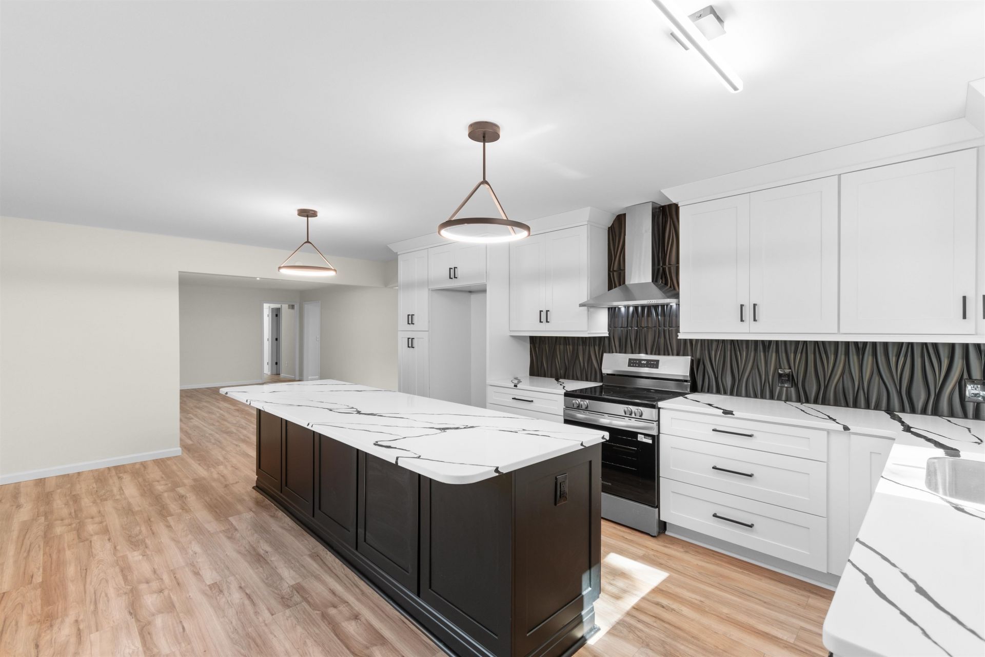5944 Rose Hill Rd.  Photo 10