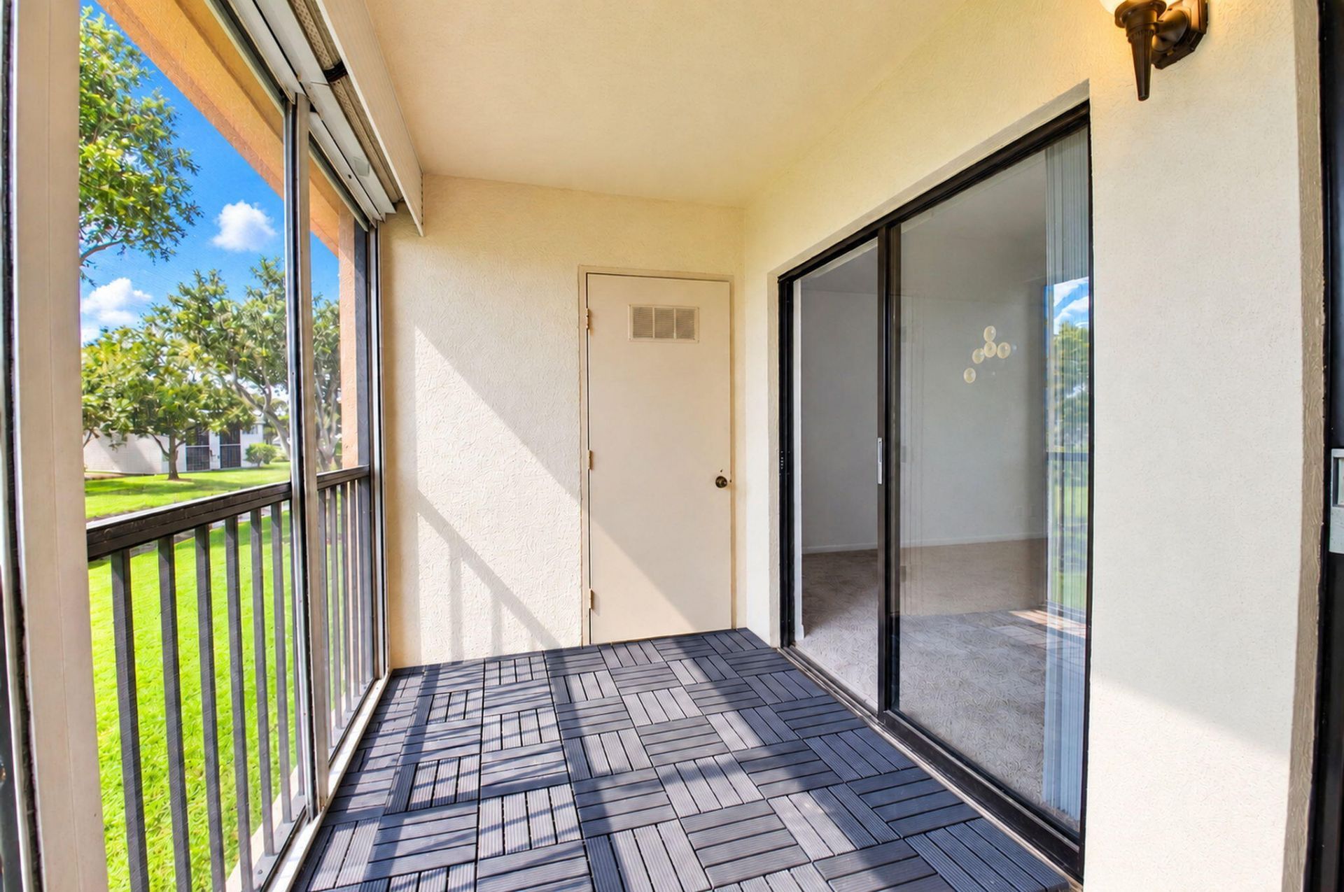 15216 Lakes Of Delray Boulevard, Unit 154, Delray Beach, FL 33484 Photo