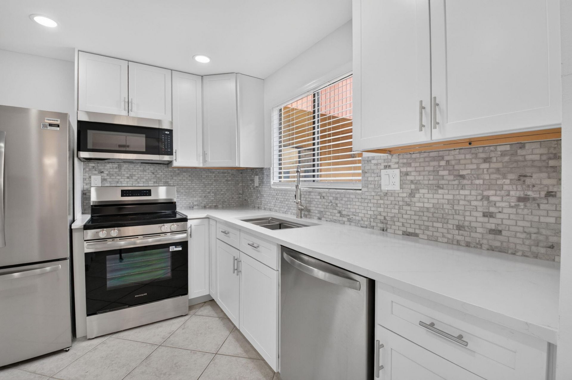 15216 Lakes Of Delray Boulevard, Unit 154, Delray Beach, FL 33484 Photo