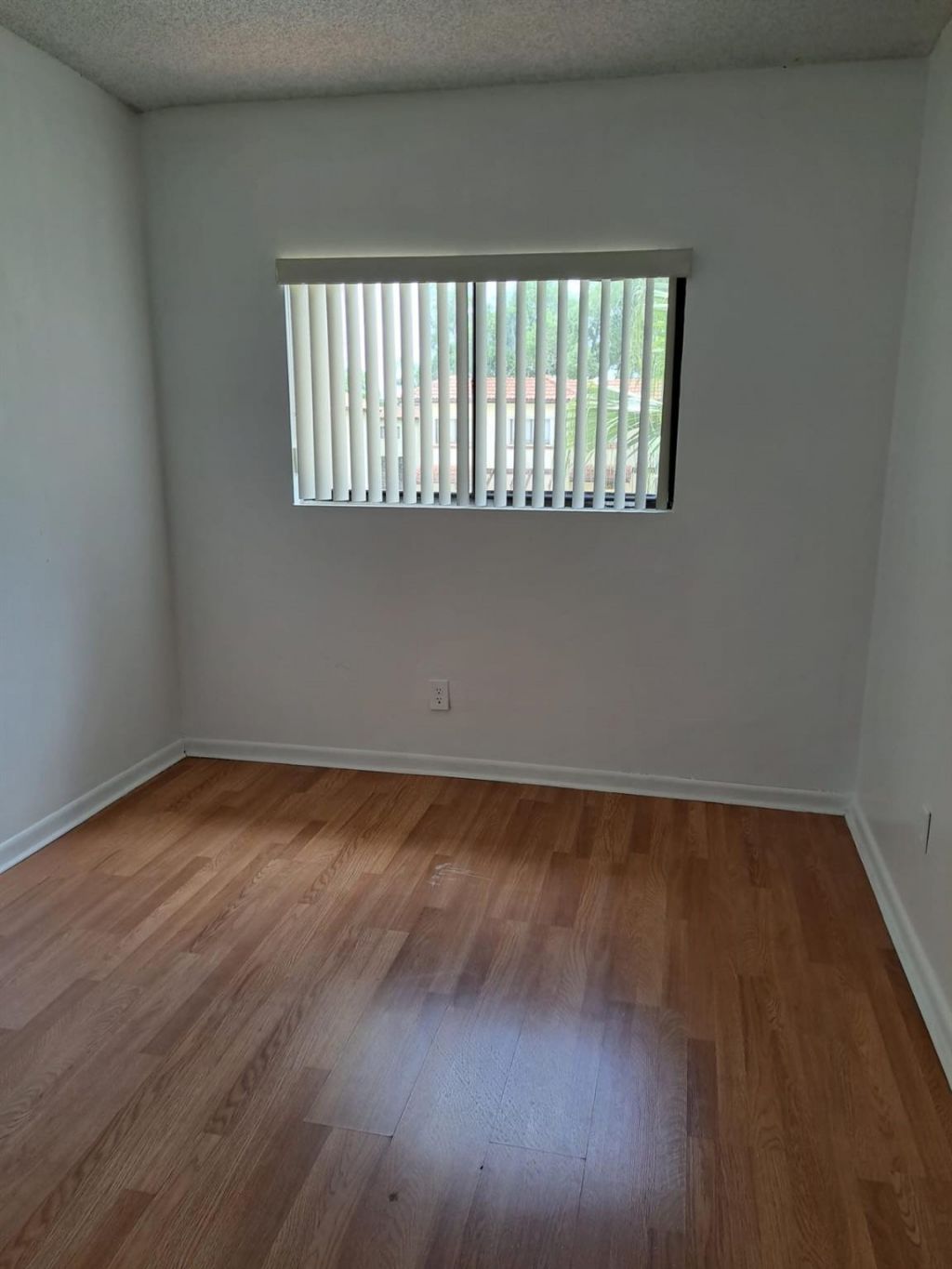 8853 NW 48th Street, Sunrise, FL 33351 Photo