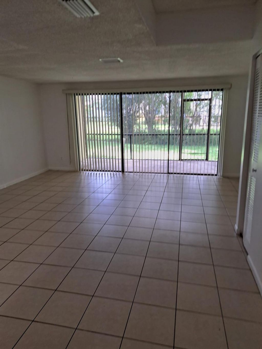8853 NW 48th Street, Sunrise, FL 33351 Photo