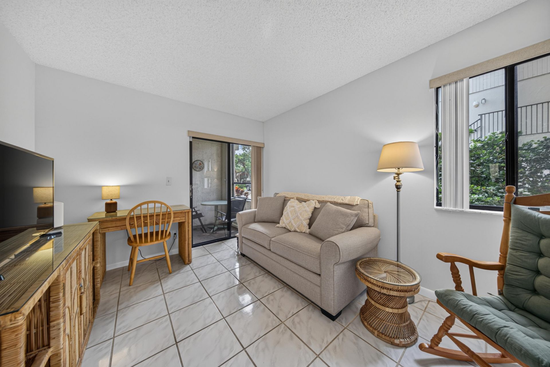 5599 Courtyard Drive, Margate, FL 33063 Photo
