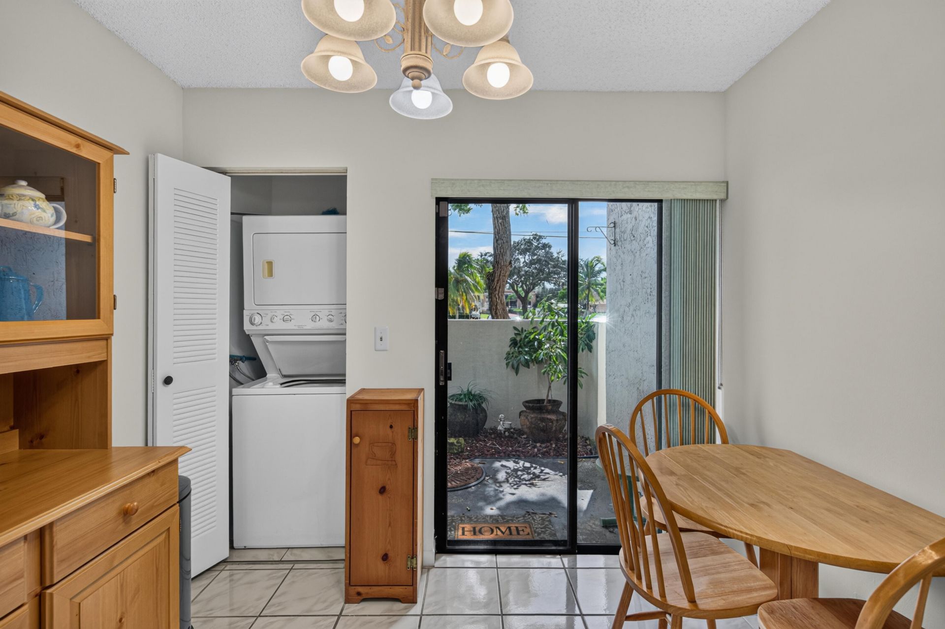 5599 Courtyard Drive, Margate, FL 33063 Photo