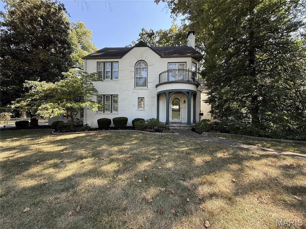 520 Sherwood Drive , Saint Louis, MO 63119 Main Photo