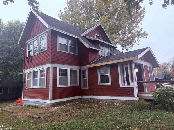 106 S Harrison Street, Thompson, IA 50478